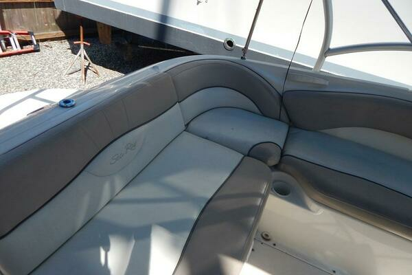 2004 Sea Ray 24