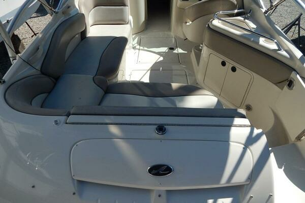 2004 Sea Ray 24