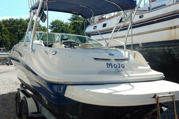 2004 Sea Ray 24