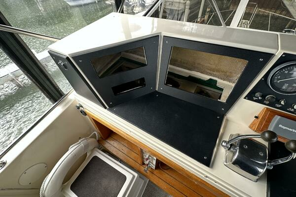 Photo of the 1987 Viking 