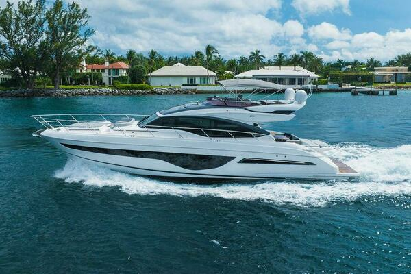 2022 Princess 66