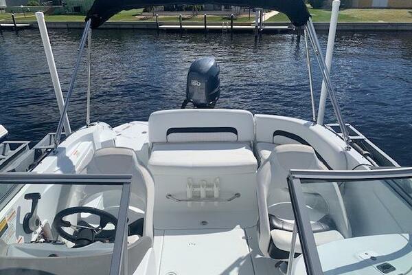 Sway Easy 22ft SouthWind Yacht For Sale
