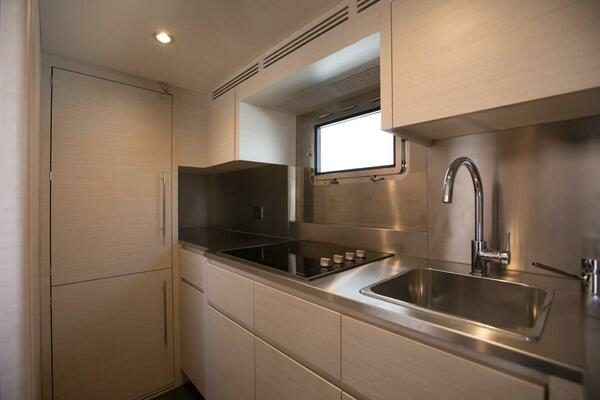 Photo of the 2022 Nomad Nomad 70 SUV