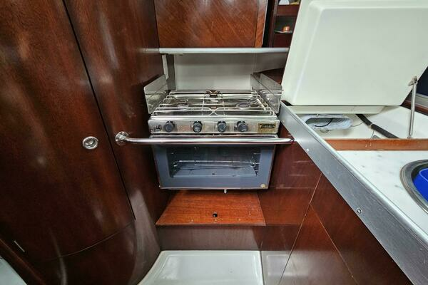 Photo of the 1990 Beneteau First 41 S5