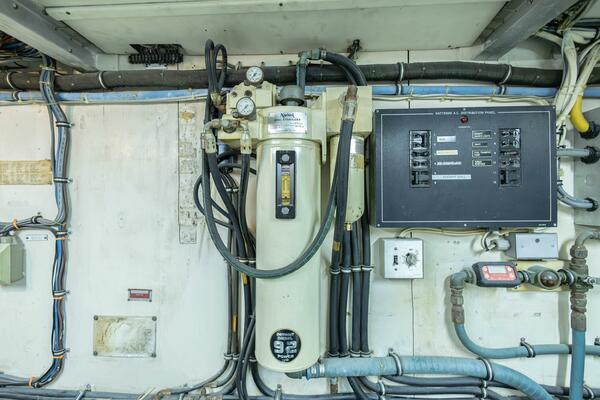 Sea Senor 78ft Hatteras Yacht For Sale