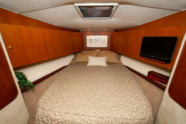 1998 Ocean Yachts 48