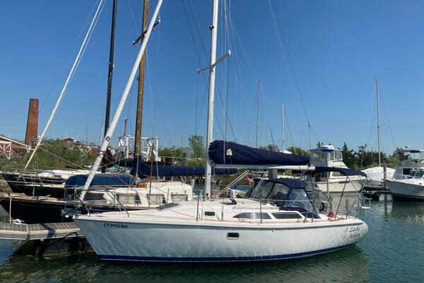 LADY JULIAN 28ft Catalina Yacht For Sale LADY JULIAN 28ft Catalina Yacht For Sale