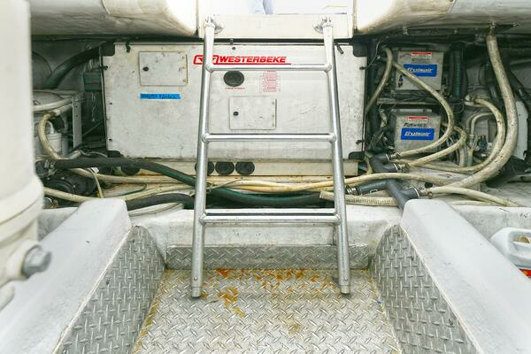 2001 Ocean Yachts 52