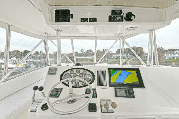 2001 Ocean Yachts 52