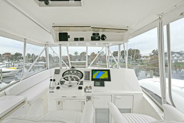 2001 Ocean Yachts 52