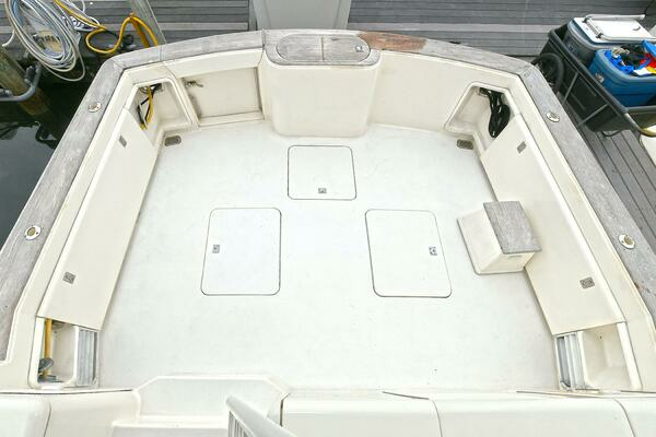 2001 Ocean Yachts 52