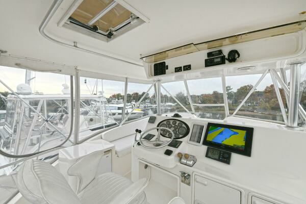 2001 Ocean Yachts 52