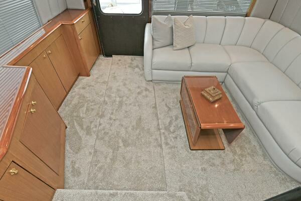 2001 Ocean Yachts 52