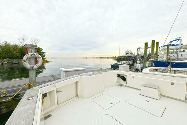 2001 Ocean Yachts 52