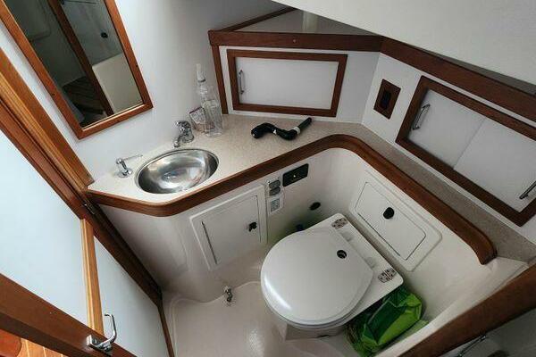 Persephone 38ft Sabre Yacht For Sale