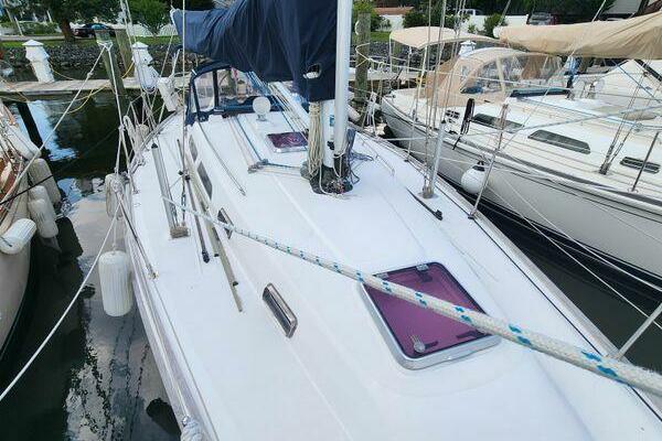 Persephone 38ft Sabre Yacht For Sale