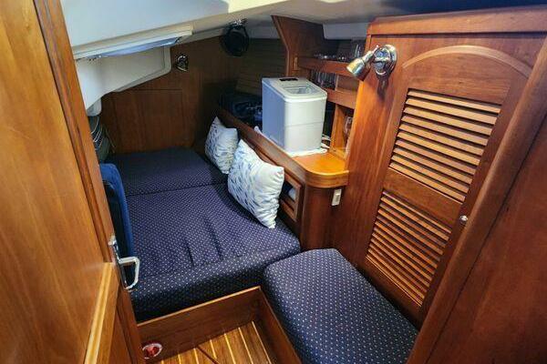 Persephone 38ft Sabre Yacht For Sale