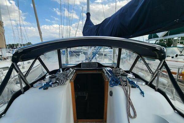 Persephone 38ft Sabre Yacht For Sale