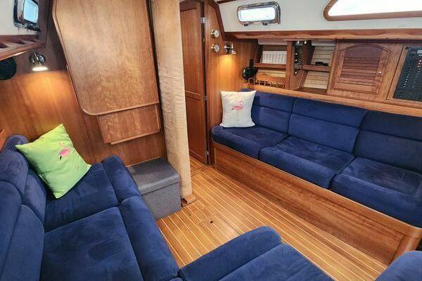 Persephone 38ft Sabre Yacht For Sale