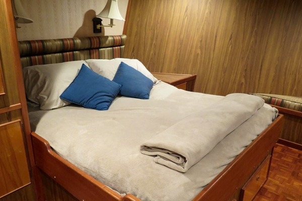 1998 Grafship Hodgdon 71