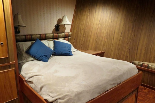 1998 Grafship Hodgdon 71