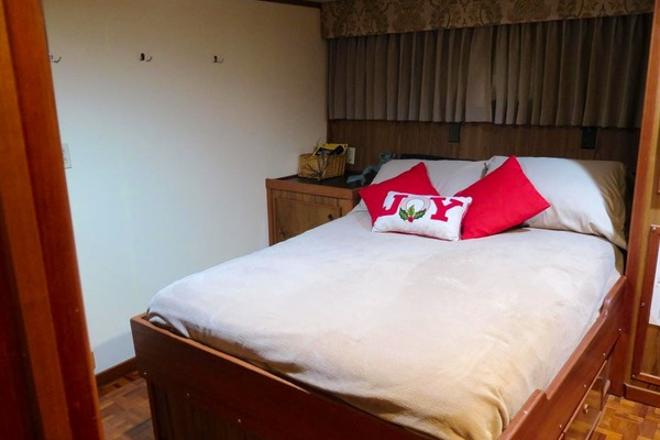 1998 Grafship Hodgdon 71