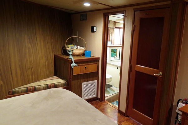 1998 Grafship Hodgdon 71