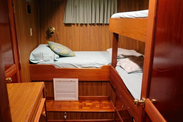 1998 Grafship Hodgdon 71