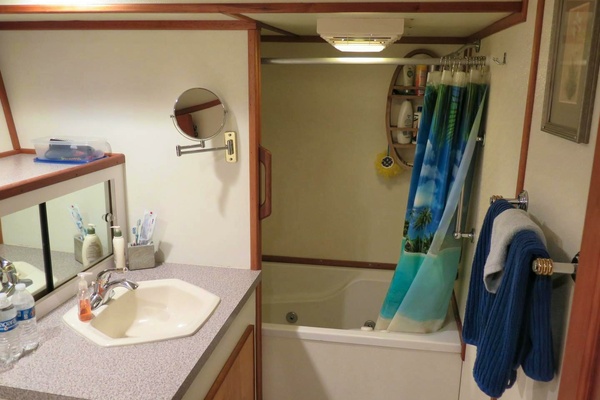 WANDERER 71ft Custom Yacht For Sale