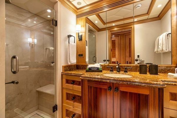 2009 Trinity Yachts 191