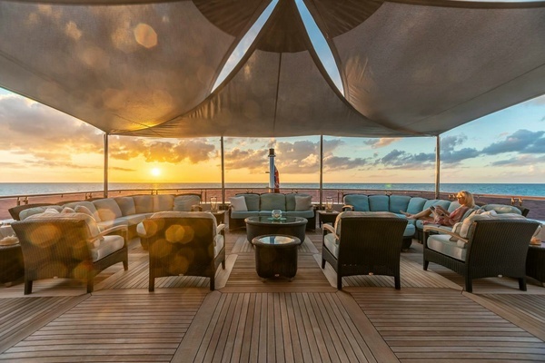 2009 Trinity Yachts 191