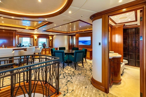 2009 Trinity Yachts 191