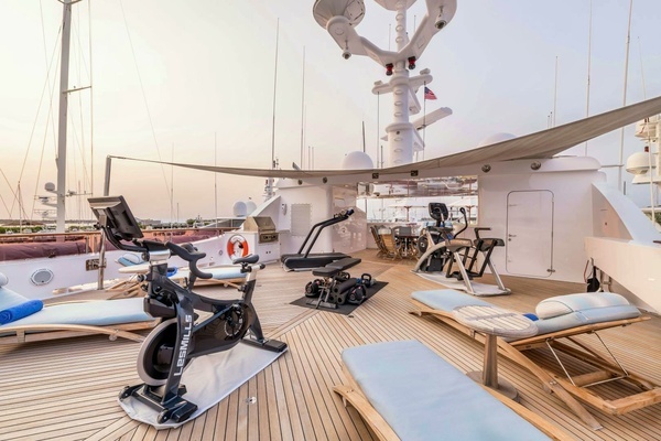 2009 Trinity Yachts 191