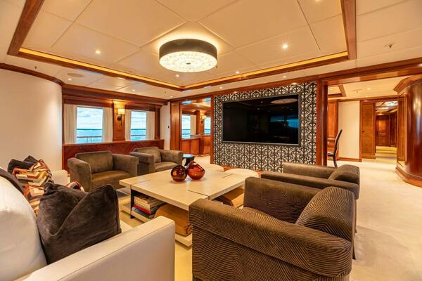 UNBRIDLED 191ft Trinity Yachts Yacht For Sale