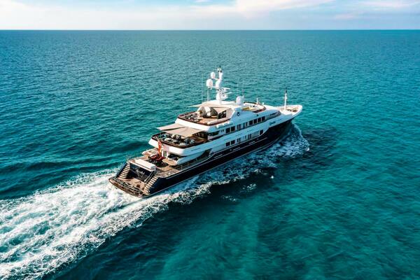 UNBRIDLED 191ft Trinity Yachts Yacht For Sale