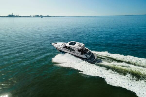 Royal Speerit III 45ft Cruisers Yachts Yacht For Sale