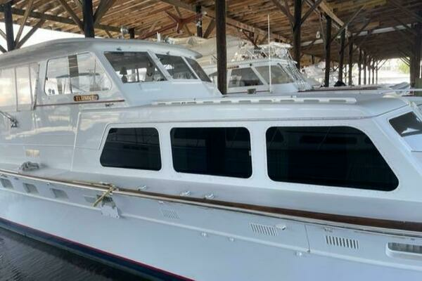 Photo of the 1966 Huckins Linwood 58 "ELUSIVE"