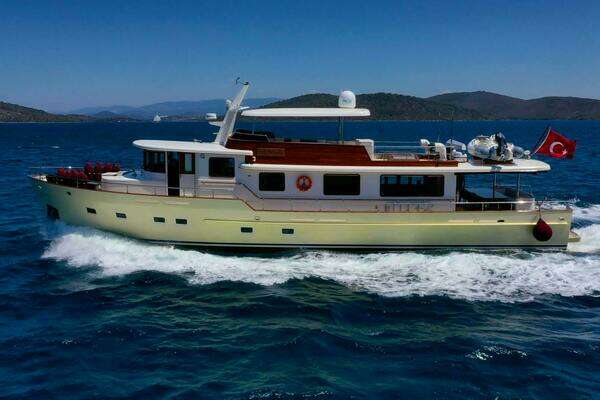 78-ft-TAKA Yachts-2013-Custom-DILNISIN-yacht for sale