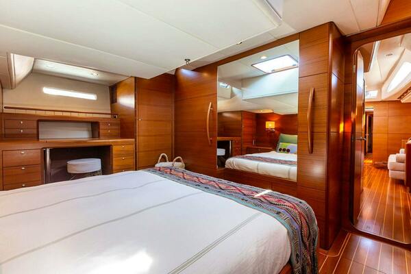 FRIDA 70ft X Yachts Yacht For Sale