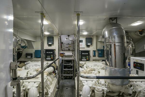 CRAZY DIAMOND 70ft Monte Carlo Yachts Yacht For Sale