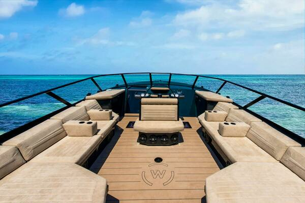 Photo of the 2020 Waterdream Custom "BENEAU WATERDREAM 52"