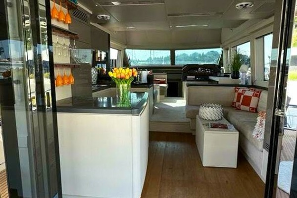 Photo of the 2014 Custom MCY 65 "TUTTI FRUTTI"