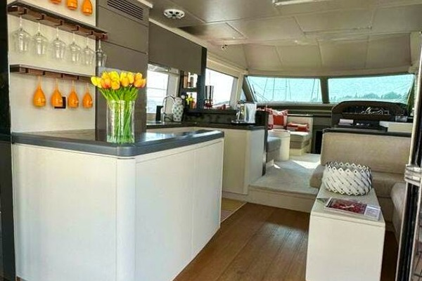 Photo of the 2014 Custom MCY 65 "TUTTI FRUTTI"