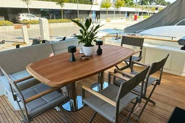 Photo of the 2014 Custom MCY 65 "TUTTI FRUTTI"