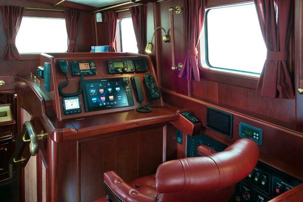 SPIRIT OF VENICE 89ft Vmg Yacht For Sale