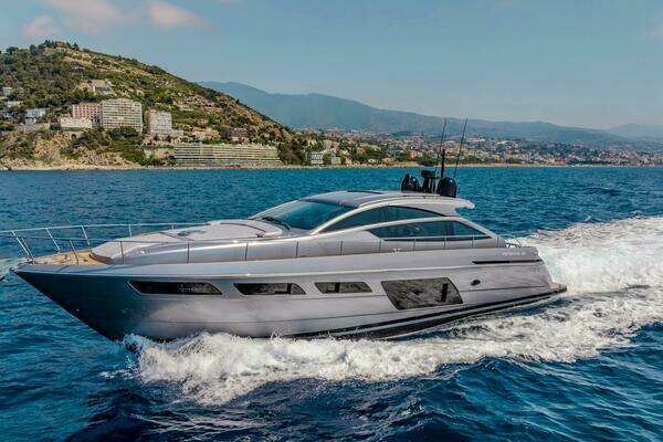 Photo of the 2023 Pershing  "SILVER MISSILE"