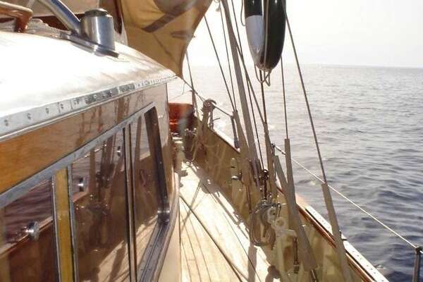 Photo of the 1952 Koser & Meyer Custom "TAMORY"