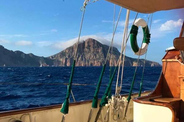 Photo of the 1952 Koser & Meyer Custom "TAMORY"