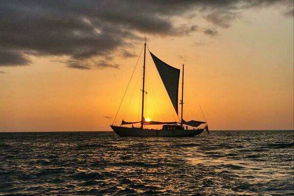 Photo of the 1952 Koser & Meyer Custom "TAMORY"