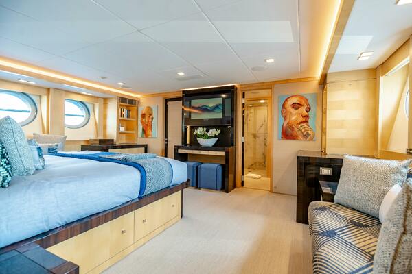 KJOS 124ft Palmer Johnson Yacht For Sale